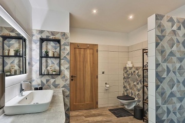 Luxusn� chata - vnit�n� baz�n - Babi��ino �dol�