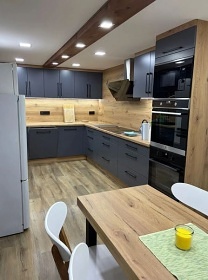 Roubenn� chalupa wellness a baz�n - �ern� hora