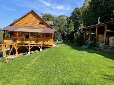 Srubov� chata s wellness - Velk� Ra�a - Kysuce