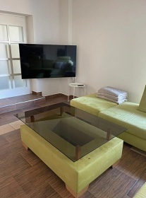 Rekrea�n� d�m s baz�nem - Mikulov - P�lava