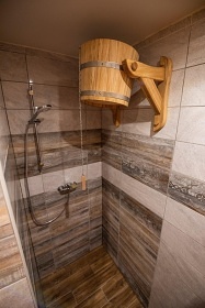 Chalupa s kachlov�mi kamny - Doln� Morava - Kr�l�ky