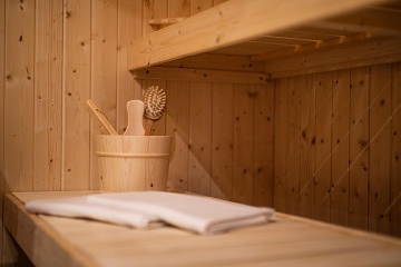 Chalupa s kachlov�mi kamny - Doln� Morava - Kr�l�ky