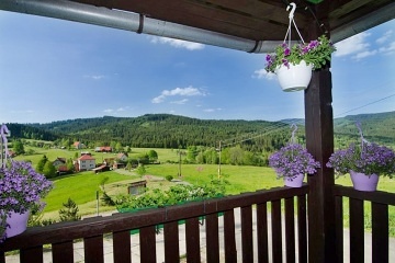 Chalupa na pomez� �eska a Slovenska - Beskydy