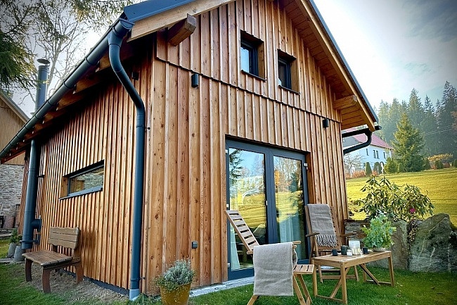 Chata s v��ivkou - rozhledna �al� - Krkono�e