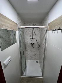 Chalupa s baz�nem - Velk� De�tn� - Orlick� hory