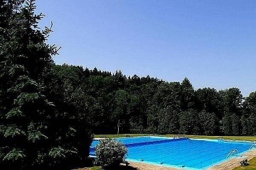 Chalupa s baz�nem - Velk� De�tn� - Orlick� hory