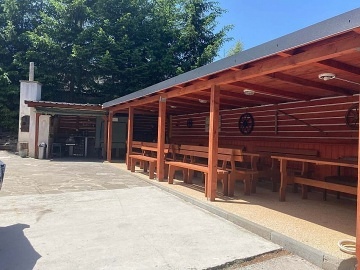 Chalupa s baz�nem - Velk� De�tn� - Orlick� hory