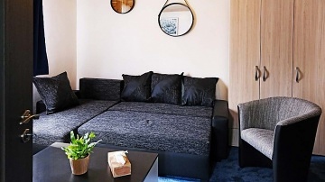 Chata se saunou u lesa - Hracholusk� p�ehrada