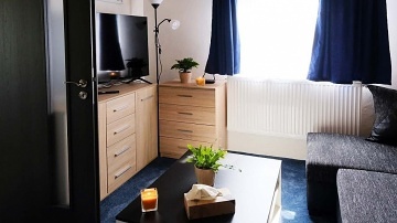 Chata se saunou u lesa - Hracholusk� p�ehrada