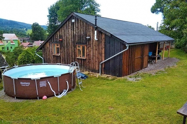 Chata s letn�m baz�nem - Vala�sko - Beskydy