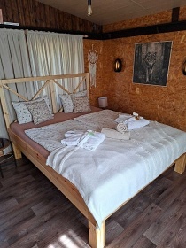 Glamping chata a koupac� sud - vodn� z�mek Blatn�