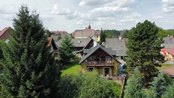 Chalupa u p�ehrady Rozko� - CHKO Broumovsko