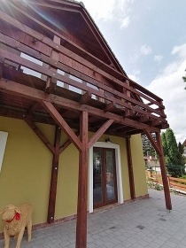 Chalupa u p�ehrady Rozko� - CHKO Broumovsko