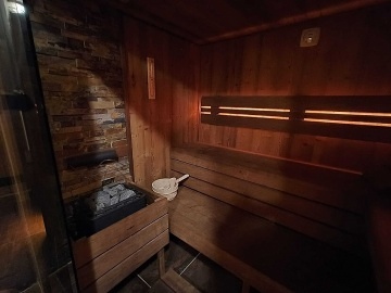 Dv� roubenky s wellness - Stezka Zemsk� br�na