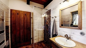 Dv� roubenky s wellness - Stezka Zemsk� br�na