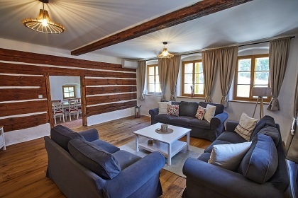 Chalupa Nov� Ves nad Lu�nic�