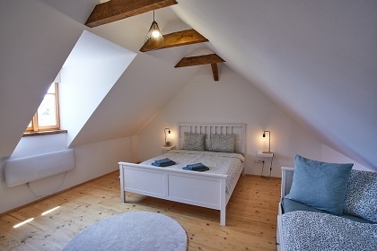 Chalupa baz�n - wellness - vinn� sklep - Lu�nice