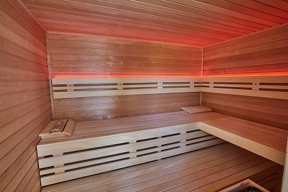 Chalupa baz�n - wellness - vinn� sklep - Lu�nice