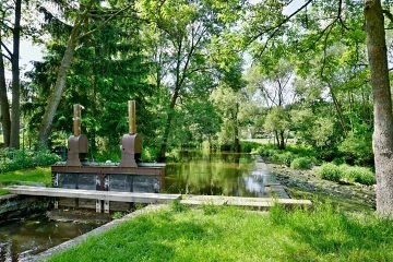 Chalupa u vodn�ho ml�na - CHKO ���rsk� vrchy