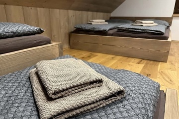 Chalupa u lesa s baz�nem - Jizersk� magistr�la