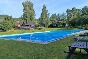 Chalupa u lesa s bazénem - Jizerská magistrála