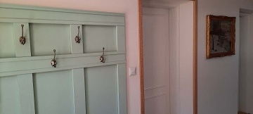 Chalupa Slov�cko s baz�nem - hrad Buchlov