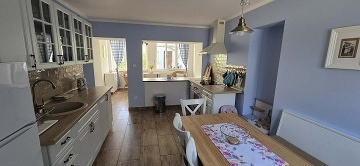 Chalupa Slov�cko s baz�nem - hrad Buchlov