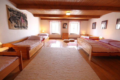 Chalupa vnitřní bazén a sauna - Broumovsko