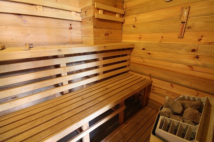 Chalupa vnitřní bazén a sauna - Broumovsko