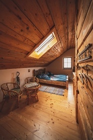 Srub p��rodn� park Man�t�nsko - kon� - Plze�sko