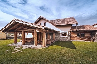 Nov� objekt: Srub p��rodn� park Man�t�nsko - kon� - Plze�sko 3C-532