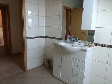 D�m u Obory B�ezka - Z�mek �ti��n - Praha v�chod