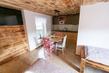 Chalupa a vinn� sklep - Rajhrad - ji�n� Morava