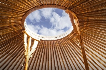 Jurty u vinohradu - glamping Ji�n� Morava