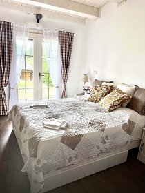 Sruby lesn� stezka - koupac� jez�rko - �esk� Kanada