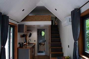 Glamping s wellness - samota u �eky - �elezn� hory