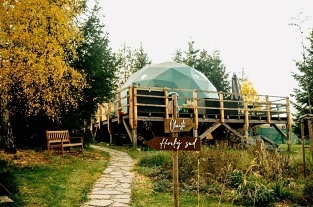 Nov� objekt: Glamping s koupac�m sudem - Ti�nov - Pern�tejn 1M-548