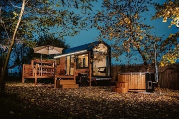 Rodinn� Glamping a koupac� sud - Ml�nsk� rybn�k