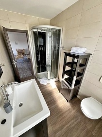 Chalupa vnit�n� baz�n a wellness - Doln� Morava