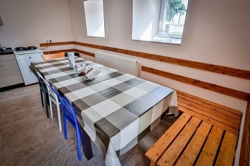 Chalupa s venkovn�m baz�nem - Vyso�ina