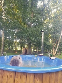 Glamping s v��ivkou a zv���tky - CHKO Slavkovsk� les