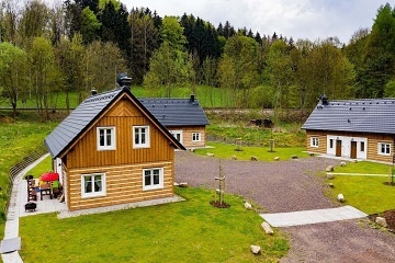 Chalupy Adr�pa�sko Teplick� sk�ly - CHKO Broumovsko