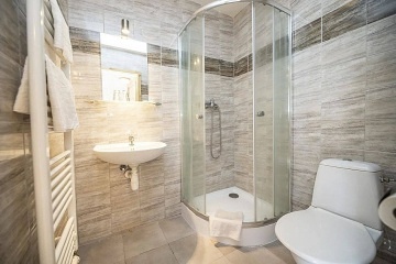 Chata Lipensk� jezero - vnit�n� baz�n - Miln�