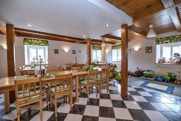 Chata Lipensk� jezero - vnit�n� baz�n - Miln�