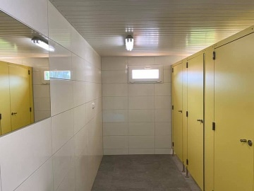 Chaty s baz�nem - Rodinn� kemp - B�l� Karpaty