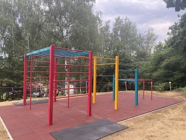 Chaty s baz�nem - Rodinn� kemp - B�l� Karpaty