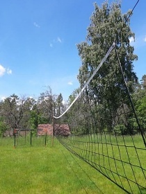 Chalupa s vnit�n�m baz�nem - p�ehrada Trn�vka