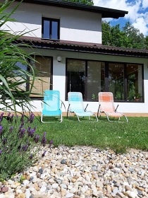 Chalupa s vnit�n�m baz�nem - p�ehrada Trn�vka