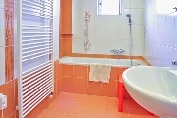 Wellness chalupa s baz�nem - Vyso�ina a ji�n� �echy