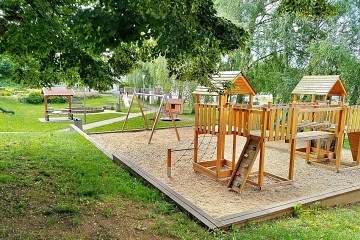 Chalupa Vyso�ina - wellness a vinn� sklep - �elivka